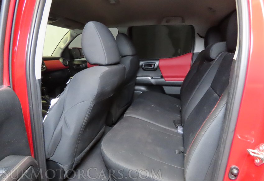 2017 Toyota Tacoma - Image 28