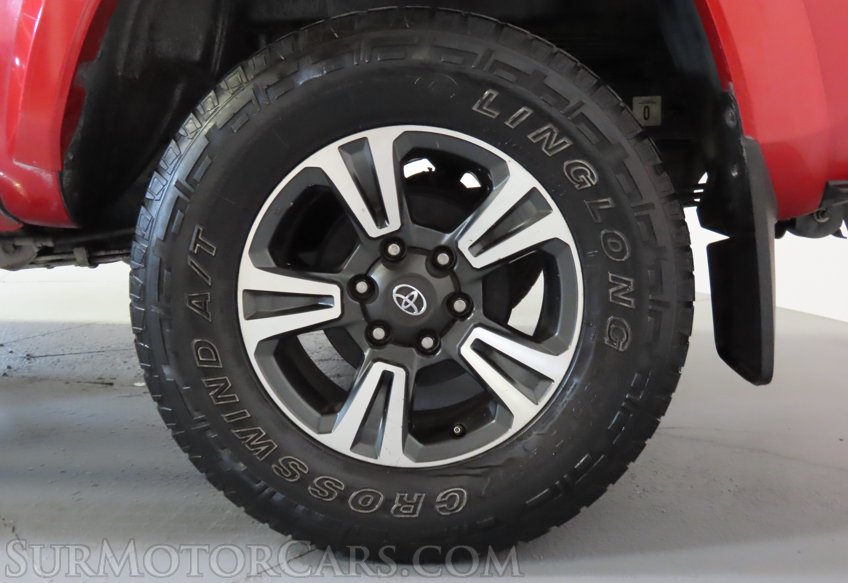 2017 Toyota Tacoma - Image 21