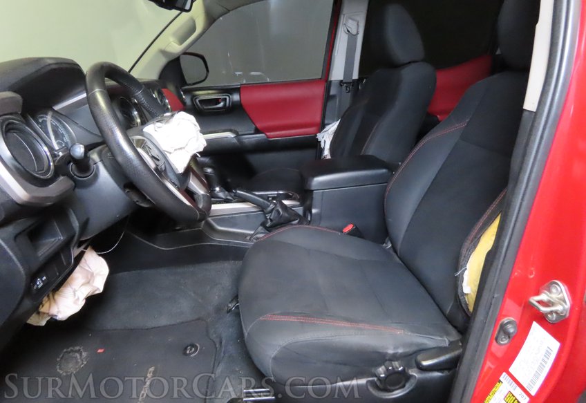 2017 Toyota Tacoma - Image 30