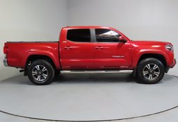 2017 Toyota Tacoma - Image 6