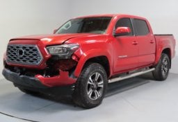 2017 Toyota Tacoma - Image 3