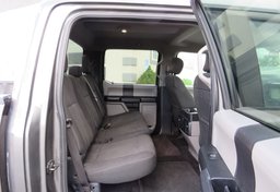 2017 Ford F-150 - Image 34