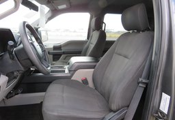 2017 Ford F-150 - Image 29