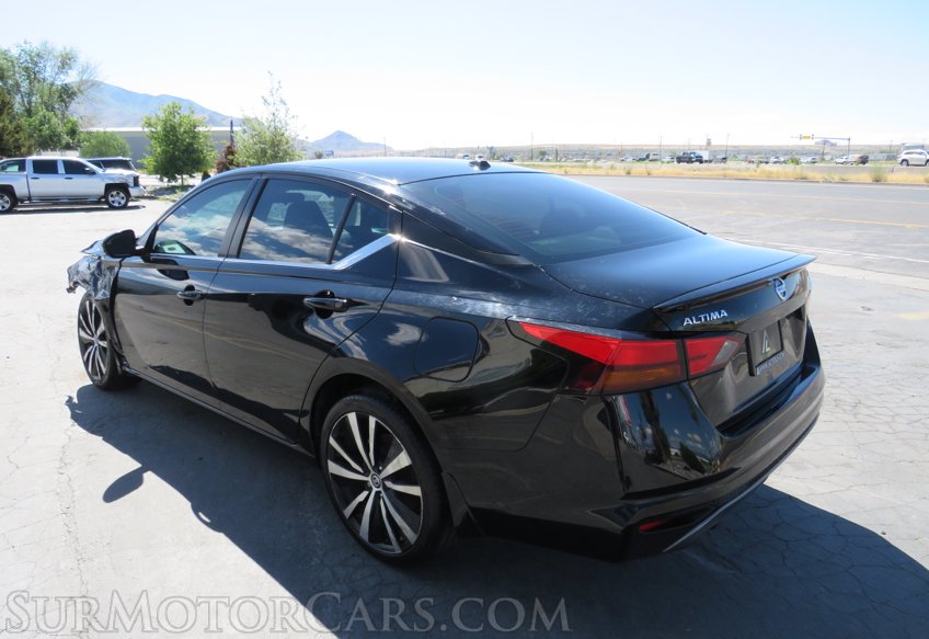 2019 Nissan Altima - Image 8