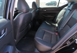 2019 Nissan Altima - Image 25