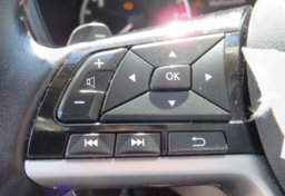 2019 Nissan Altima - Image 28