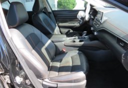 2019 Nissan Altima - Image 22