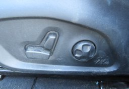 2021 Jeep Compass - Image 41