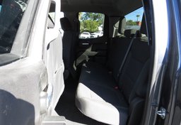 2021 Chevrolet Silverado 1500 - Image 30