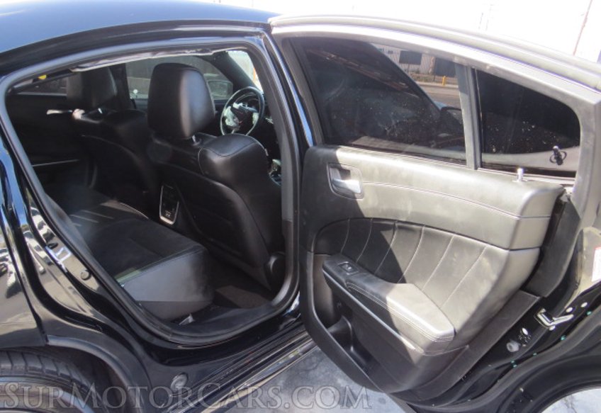 2021 Dodge Charger - Image 25