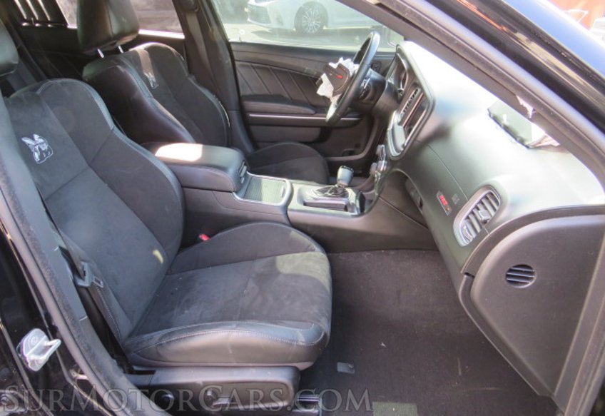 2021 Dodge Charger - Image 29