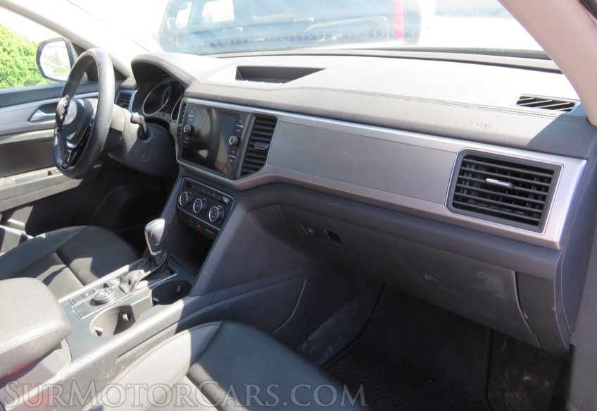 2018 Volkswagen Atlas - Image 27