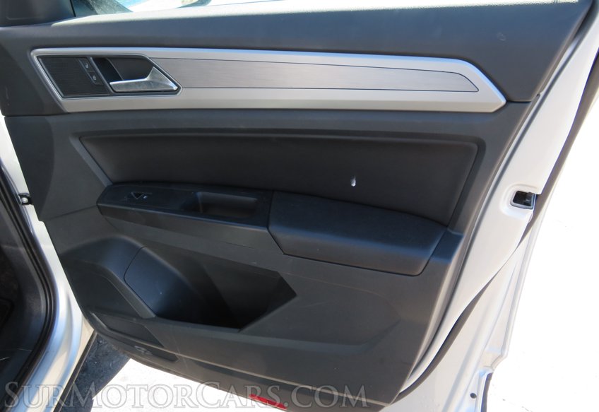 2018 Volkswagen Atlas - Image 47
