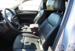 2018 Volkswagen Atlas - Image 22