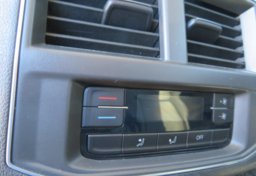 2018 Volkswagen Atlas - Image 39