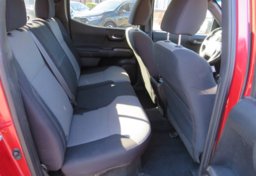 2021 Toyota Tacoma 4WD - Image 31