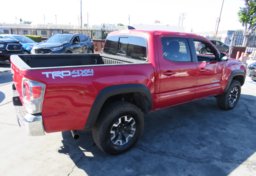 2021 Toyota Tacoma 4WD - Image 7