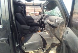 2013 Jeep Wrangler Unlimited - Image 5