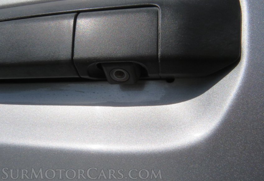 2015 Toyota Tacoma - Image 16