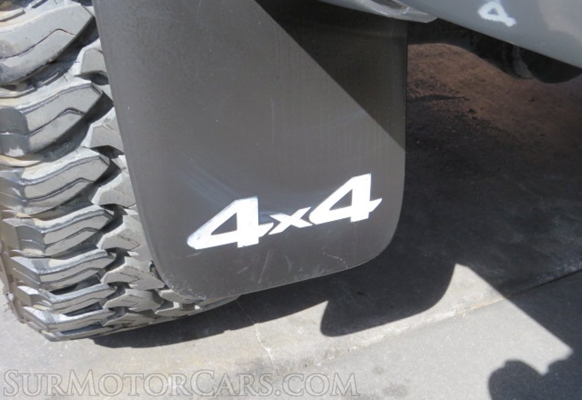 2015 Toyota Tacoma - Image 18