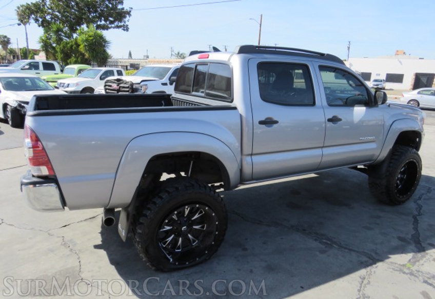 2015 Toyota Tacoma - Image 6