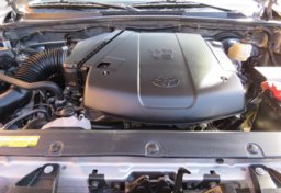 2015 Toyota Tacoma - Image 55