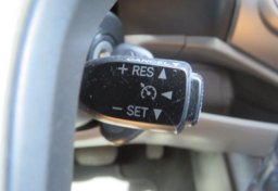 2015 Toyota Tacoma - Image 33