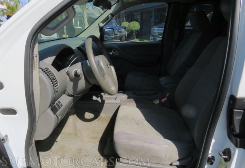 2013 Nissan Frontier - Image 24