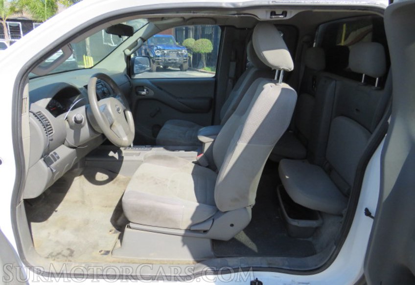 2013 Nissan Frontier - Image 27