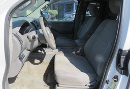 2013 Nissan Frontier - Image 22