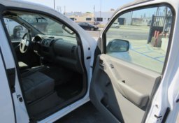 2013 Nissan Frontier - Image 21