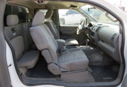 2013 Nissan Frontier - Image 26