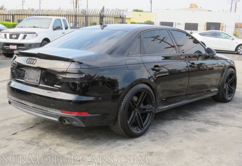 2017 Audi A4 - Image 10