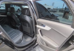 2017 Audi A4 - Image 24