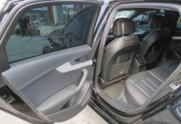 2017 Audi A4 - Image 23