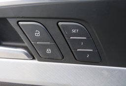 2017 Audi A4 - Image 40