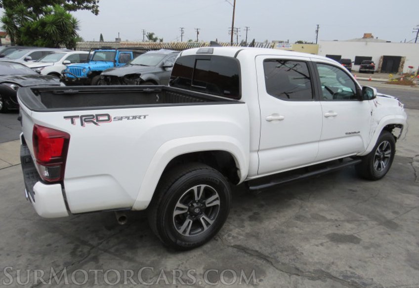 2018 Toyota Tacoma - Image 3