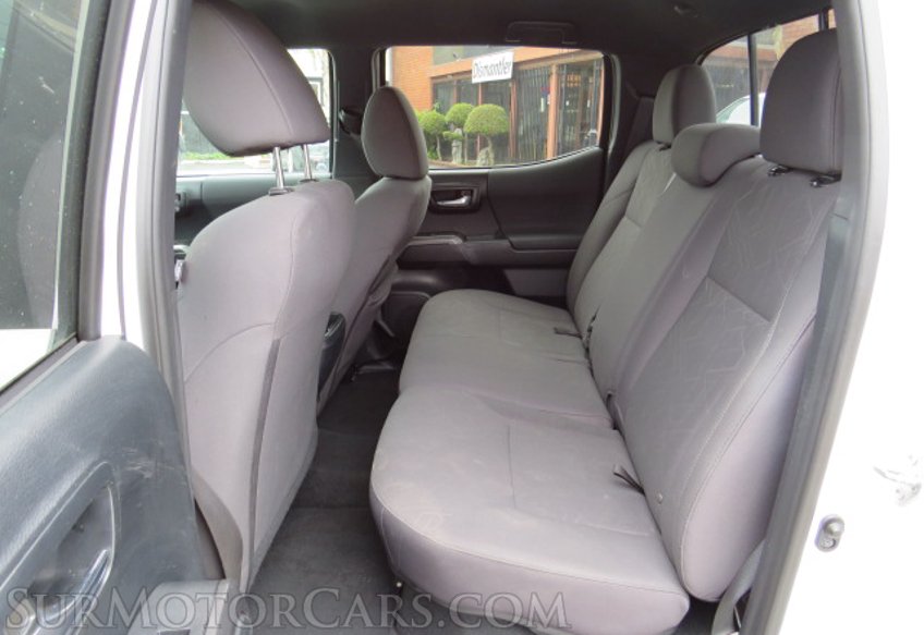 2018 Toyota Tacoma - Image 28