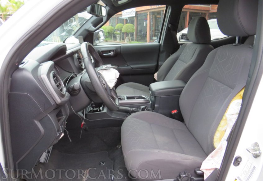 2018 Toyota Tacoma - Image 34