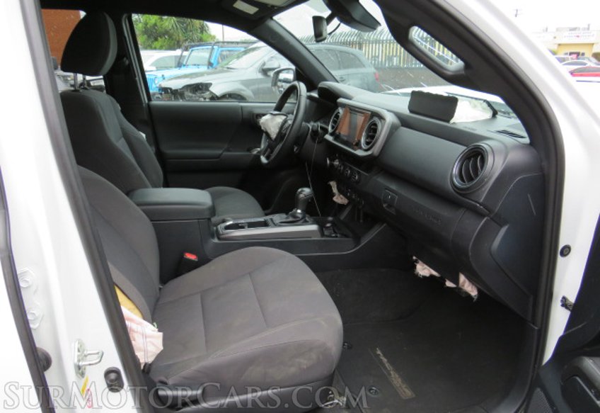 2018 Toyota Tacoma - Image 23