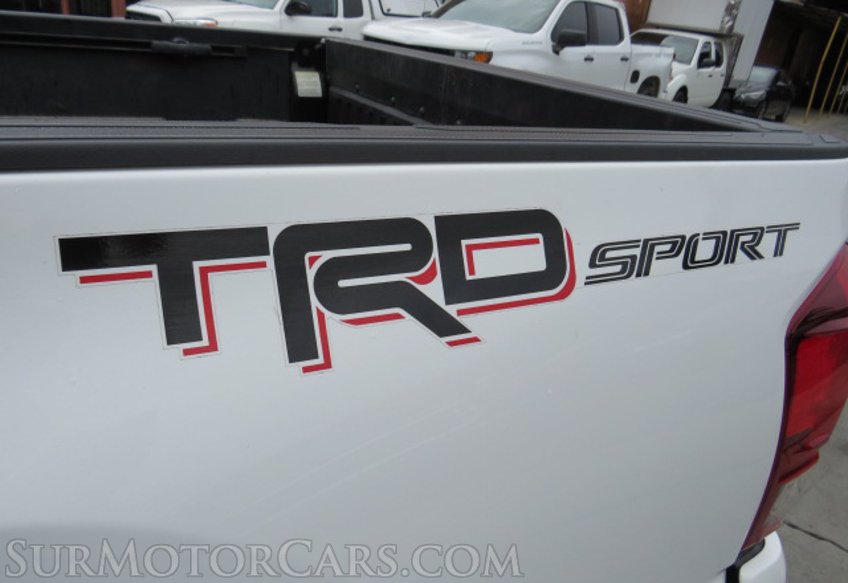 2018 Toyota Tacoma - Image 32