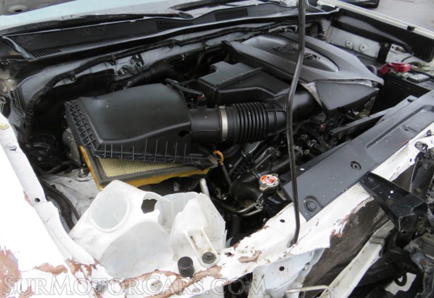 2018 Toyota Tacoma - Image 14