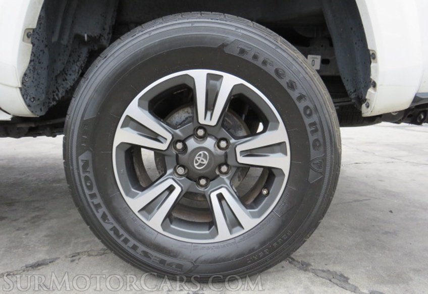 2018 Toyota Tacoma - Image 31