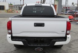 2018 Toyota Tacoma - Image 24