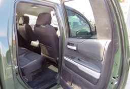 2021 Toyota Tundra 4WD - Image 26