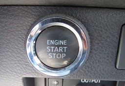 2021 Toyota Tundra 4WD - Image 40