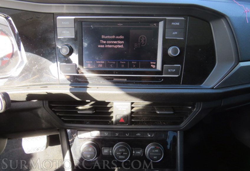 2019 Volkswagen Jetta - Image 35