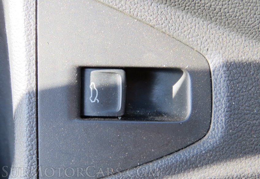 2019 Volkswagen Jetta - Image 42