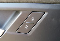 2019 Volkswagen Jetta - Image 43