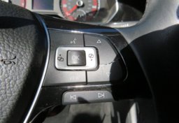 2019 Volkswagen Jetta - Image 38